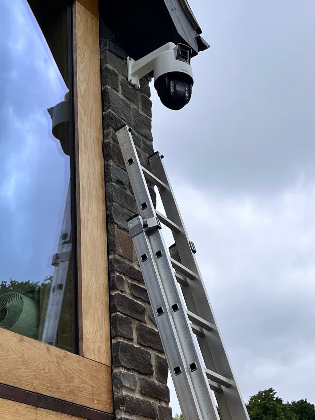 BCE CCTV, CCTV Installation, CCTV and Alarm Installers - Bristol Communications and Electrical LTD