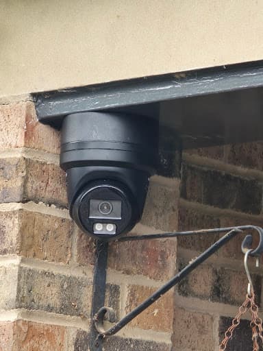 24 Networks & Security — Customer photo