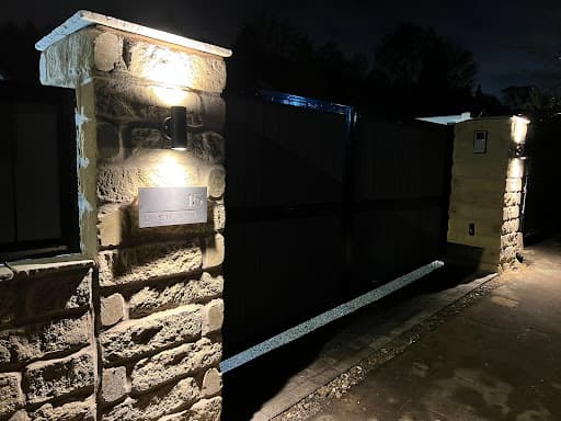 Watch Security — Customer photo