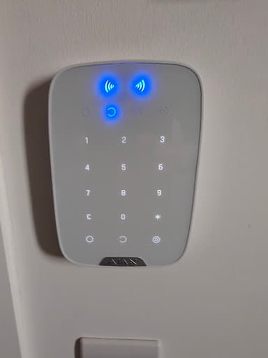 Contact Security Services — Customer photo